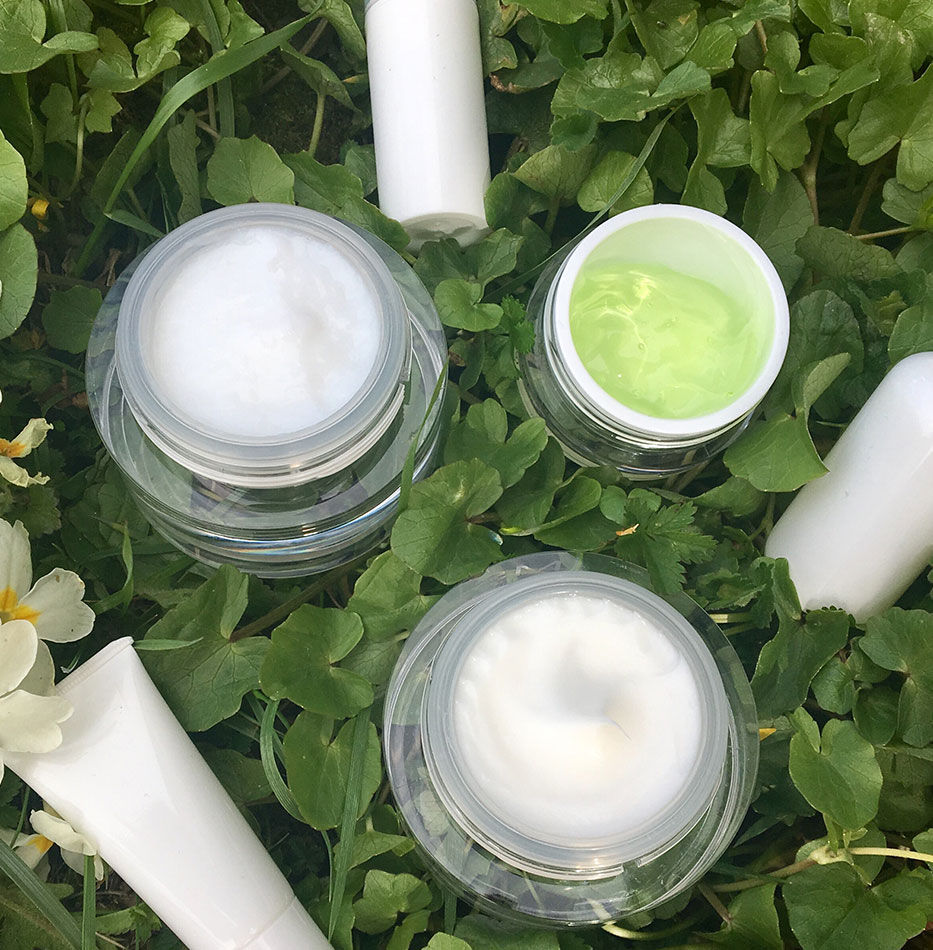  Total Skin Solution
全面肌肤护理解决方案